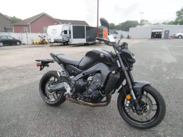 Used 2023 Yamaha MT-09 For Sale - Image 2