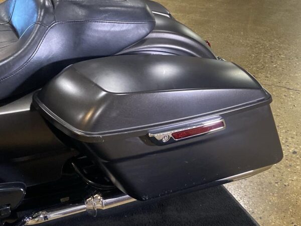 2020 Harley-Davidson® FLTRX - Road Glide® - Image 9