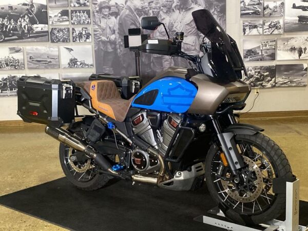 2022 Harley-Davidson® RA1250S - Pan America™ 1250 Special