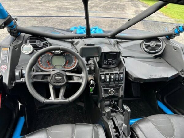 2018 Can-Am Maverick 900 X3 X rc Turbo R - Image 4