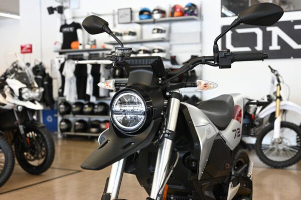 2022 Zero Motorcycles FXE - Image 3