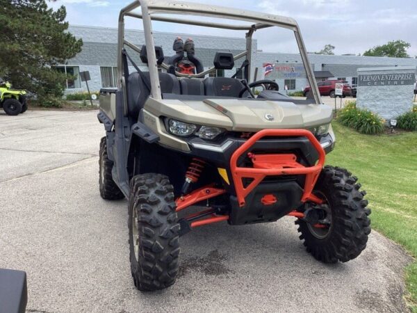 2023 Can-Am Defender X mr HD10 - Image 13