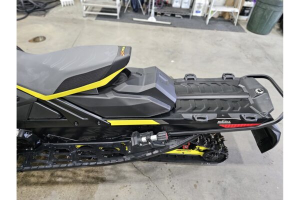 Used 2022 Ski-Doo Snowmobile RENEGADE XRS 850 1.25RS QAS ADJ - Image 12