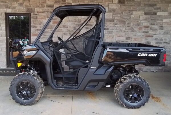New 2024 Can-Am Defender XT HD10 - Image 11