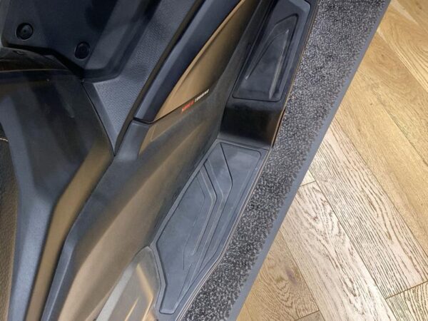2022 KYMCO #AK550 - Image 15