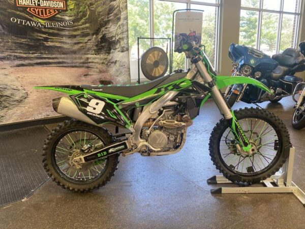 2017 Kawasaki KX™450F - Image 15