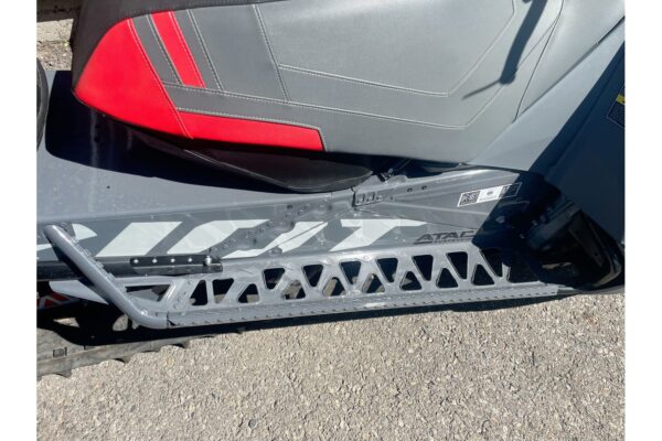 New 2022 Arctic Cat Snowmobile RIOTX8000 146 ES SK 2.6 - Image 4