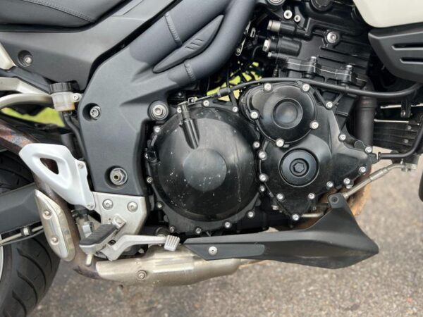 2010 Triumph TIGER 1050 ABS - Image 17