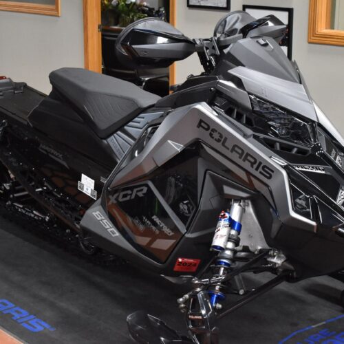 Used 2022 Polaris Snowmobile 850 Indy XCR 136 SC