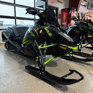 Used 2017 Arctic Cat Snowmobile ZR 9000 Limited 137