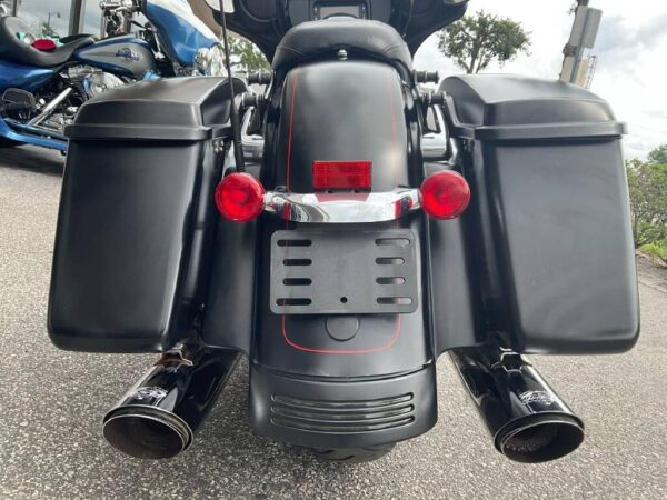 2015 Harley-Davidson Street Glide® Special - Image 6