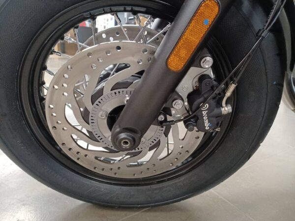 2023 TRIUMPH Bonneville Bobber - Image 5