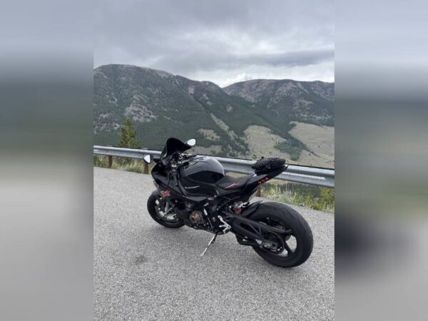 2022 BMW S 1000 RR - Image 8