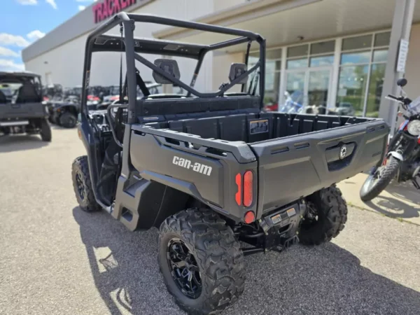 Used 2022 Can-Am Recreation/Utility Defender DPS HD7 - Image 5