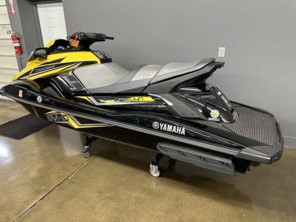 Used 2015 Yamaha Two Seater Personal Watercraft FX® SVHO - Image 13