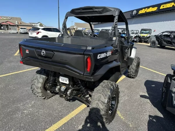 Used 2021 Can-Am UTV/Utility Commander XT - Image 4