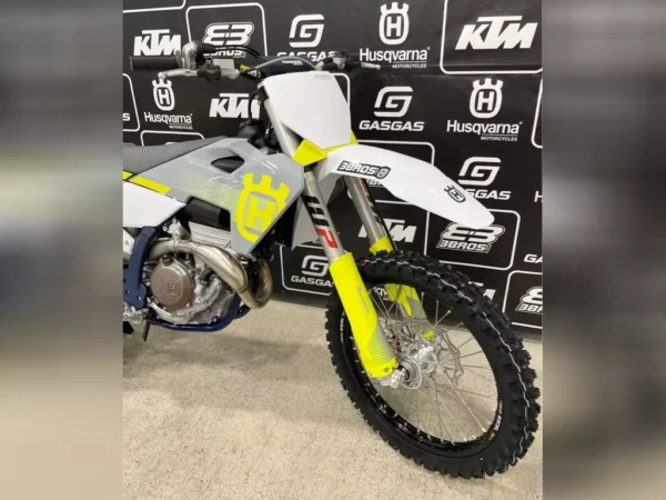 New 2024 Husqvarna Standard Motorcycle FC 350 - Image 17