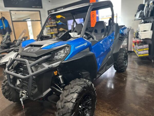 2023 Can-Am Commander XT 700 - Image 7