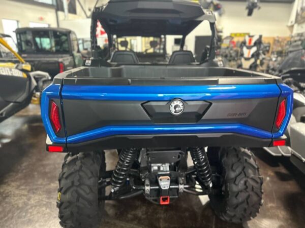 2023 Can-Am Commander XT 700 - Image 11