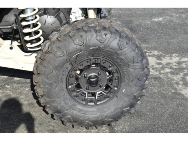 2023 Can-Am Maverick X3 MAX X Rs Turbo RR Desert Tan / Carbon - Image 10