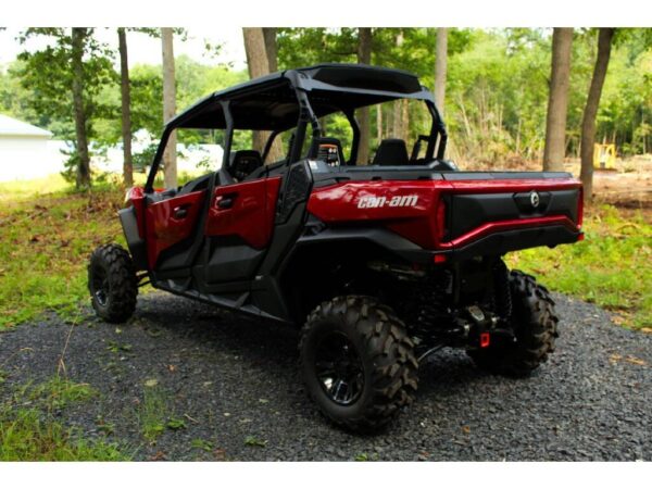 2024 Can-Am Commander MAX XT 1000R - Image 4