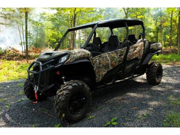 2024 Can-Am Commander MAX XT 1000R - Image 2
