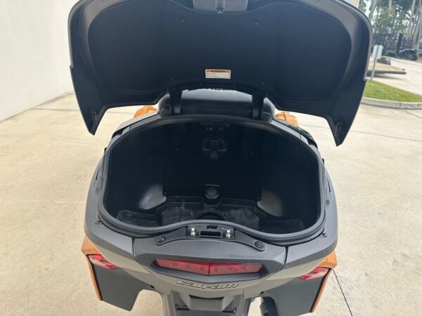 New 2024 Can-Am Trike Motorcycle Spyder F3 Limited Special Series For Sale - Image 8