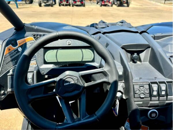 2024 Can-Am Maverick X3 X DS Turbo RR - Image 6