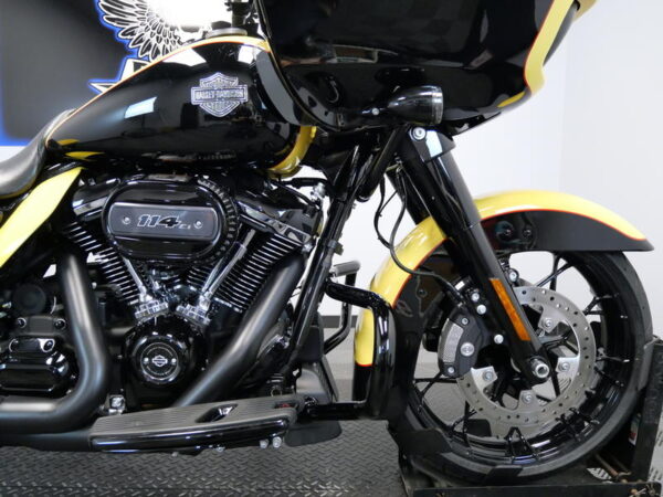 Used 2023 Harley-Davidson® Touring Motorcycle FLTRXS - Road Glide® Special - Image 15