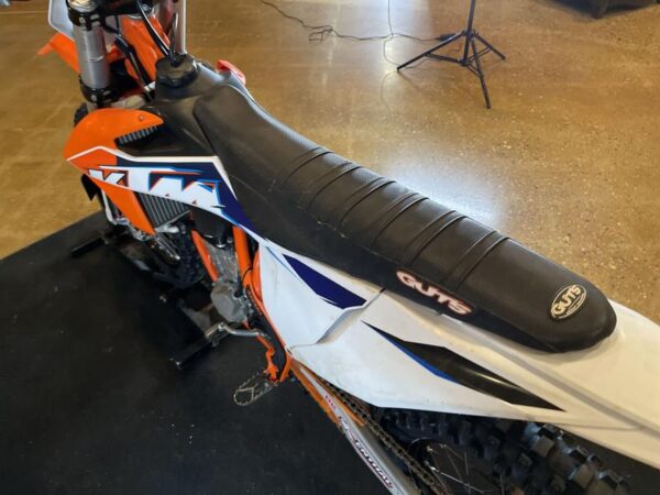 2022 KTM 450 SX-F - Image 2