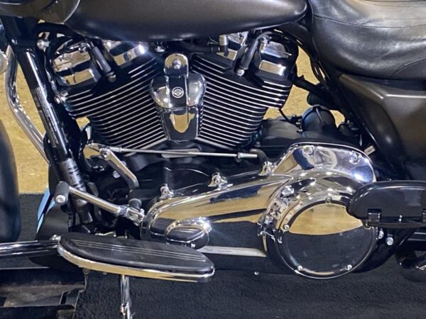 2020 Harley-Davidson® FLTRX - Road Glide® - Image 8