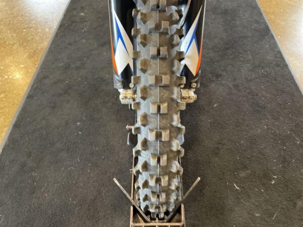 2022 KTM 450 SX-F Factory Edition - Image 14