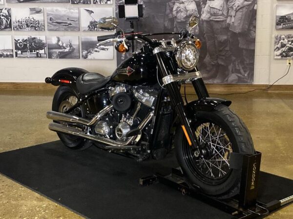 2019 Harley-Davidson® FLSL - Softail® Softail Slim®