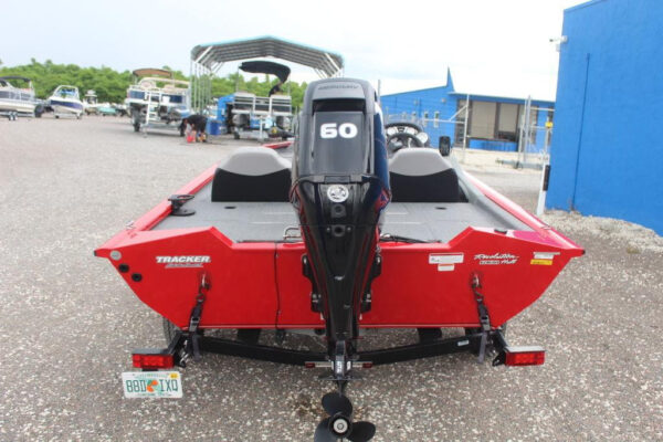 2016 Tracker Pro Team™ 175 TF - Image 2