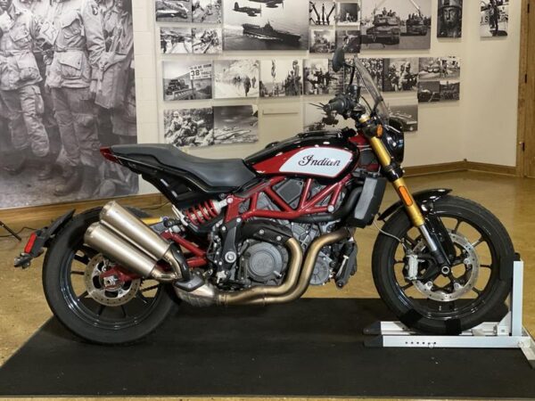 2019 Indian Motorcycle® N19RTS22AA - Image 10