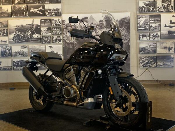 2022 Harley-Davidson® RA1250S - Pan America™ 1250 Special