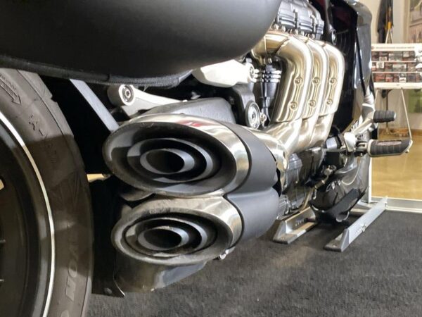 2022 Triumph #ROCKET3GT - Image 11