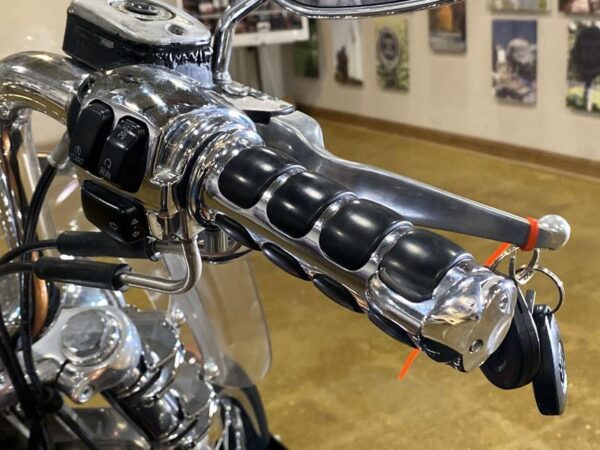 2008 Harley-Davidson® FXDWG - Dyna® Wide Glide 105th Anniversary Edition - Image 7