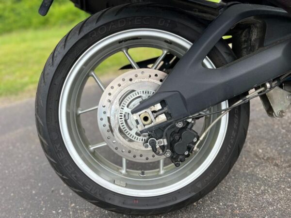 2010 Triumph TIGER 1050 ABS - Image 21