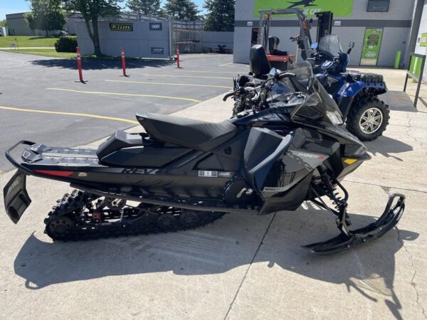 Used 2019 Ski-Doo Snowmobile MXZ® X 850 E-TEC Ice Ripper XT 1.25 w / Adj. Pkg. Blac - Image 12
