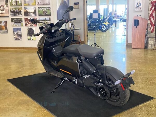 BMW Motorcycles of Ventura County 830 Tourmaline Dr - Image 9