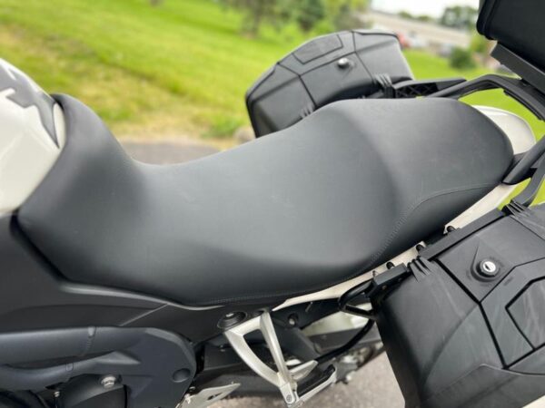 2010 Triumph TIGER 1050 ABS - Image 23