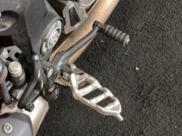 2019 Indian Motorcycle® N19RTS22AA - Image 11