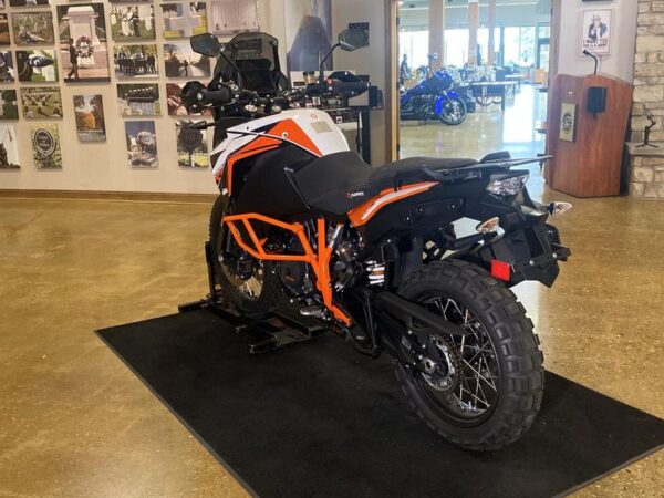 2020 KTM 1290 Super Adventure R - Image 10