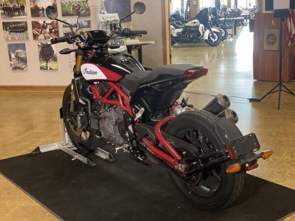 2019 Indian Motorcycle® N19RTS22AA - Image 6
