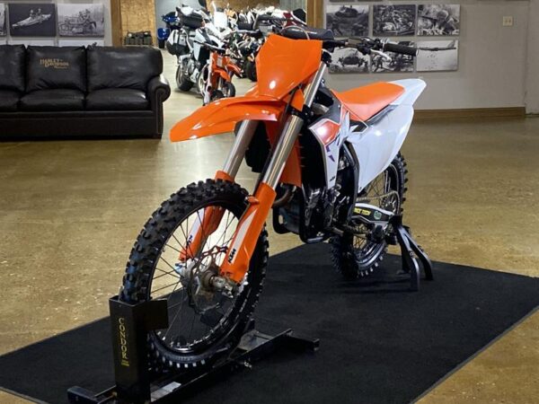 2023 KTM 250 SX-F - Image 3