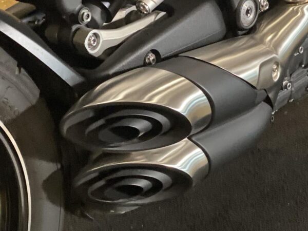 2021 Triumph ROCKET 3 GT - Image 14