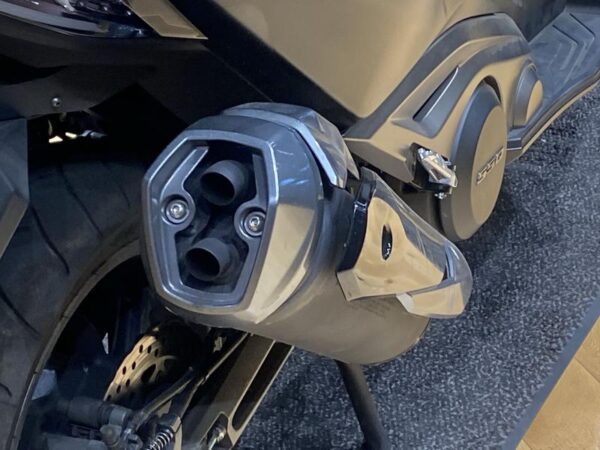 2022 KYMCO #AK550 - Image 12