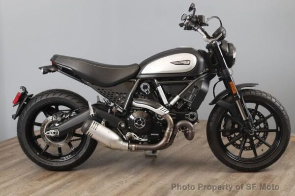 2022 Ducati Scrambler Icon Dark