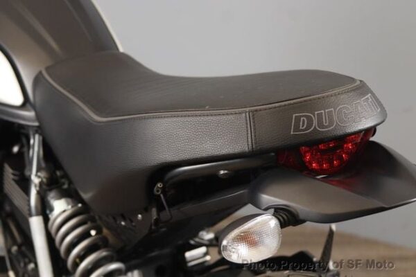 2022 Ducati Scrambler Icon Dark - Image 18